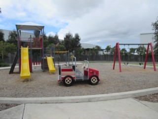 Airforce Avenue Playground, Braybrook