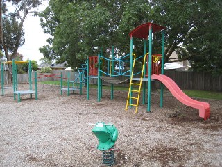 Alameda Reserve Playground, Alameda Avenue, Mornington