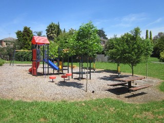 Albany Way Playground, Doncaster East