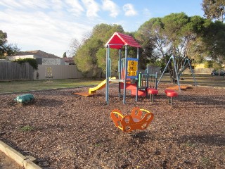 Allanvale Avenue Playground, Leopold