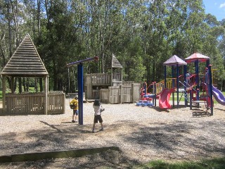 Alpine Park Playground, White Star Road, Wandiligong