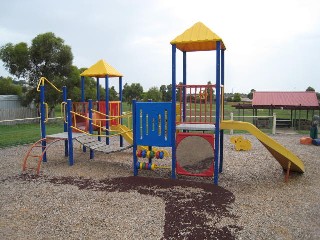 Amber Crescent Playground, Narre Warren