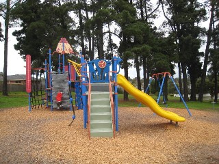 Astelot Drive Playground, Donvale