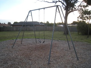 Avard Court Playground, Noble Park