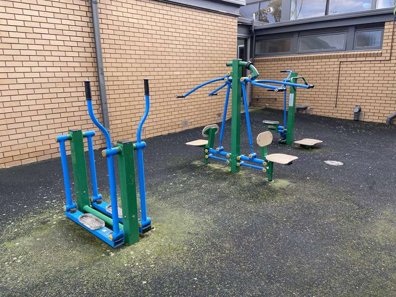 Avondale Heights Reserve Outdoor Gym (Avondale Heights)