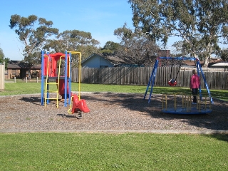 Balarang Court Playground, Patterson Lakes