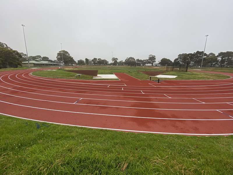 Ballam Park Athletics Track (Frankston)