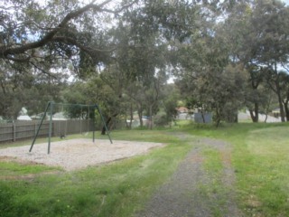 Barton Court Playground, Flora Hill