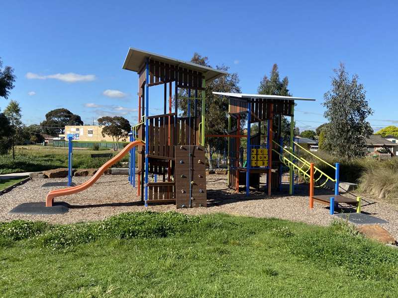 Bill Cahill Reserve Playground, Macquarie Street, Melton South