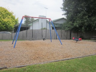 Bowmore Street Playground, Hughesdale