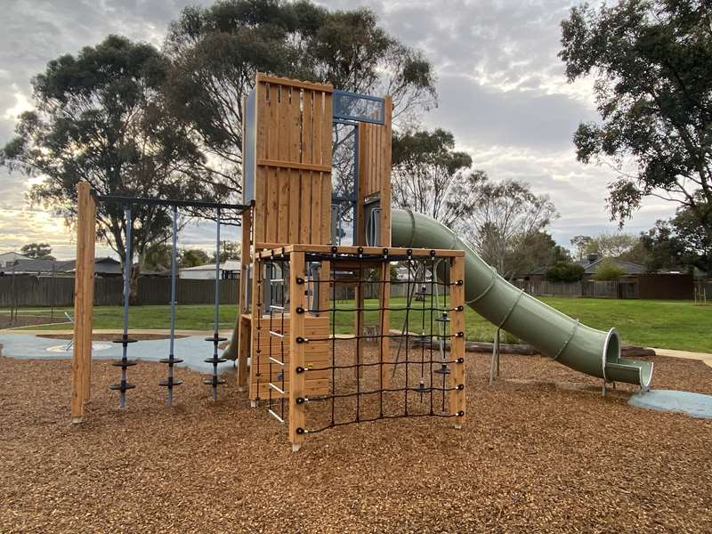 Brolga Reserve Playground, Curlew Court, Carrum Downs