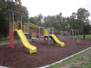 Brown Hill Reserve Playground, Humffray Street North, Brown Hill