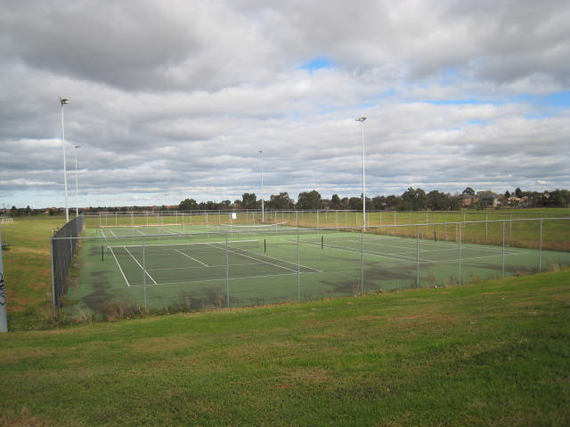 Bruce Comben Reserve Free Public Tennis Court (Altona Meadows)