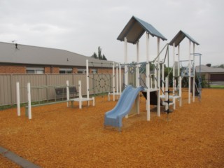 Avondale Drive Playground, Wodonga