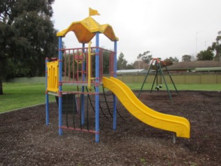 Canadian Creek Reserve Playground, Cnr Sawyer Ave and Downing Dr, Canadian