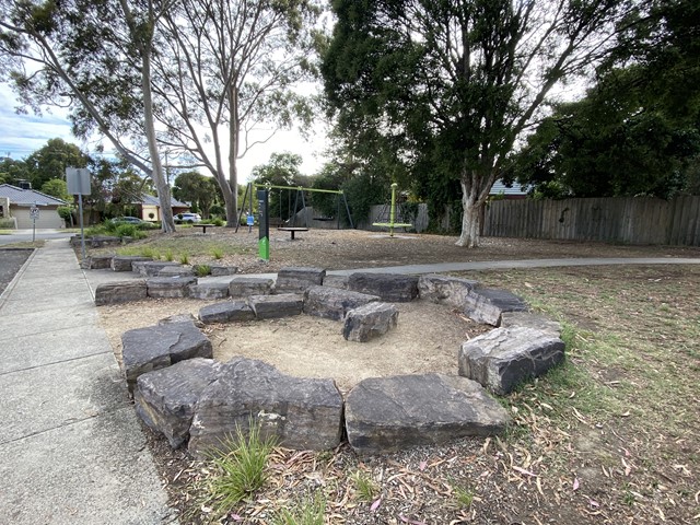 Carisbrook Court Playground, Doncaster East