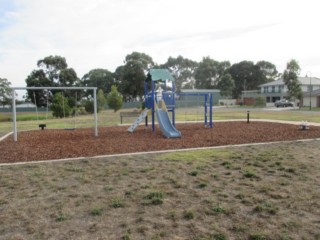 Carriers Arms Drive Playground, Miners Rest