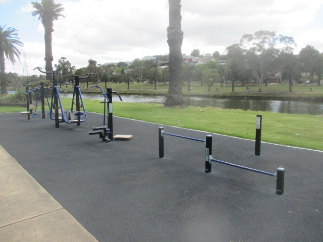 Chifley Drive (Chicago St) Outdoor Gym (Maribyrnong)