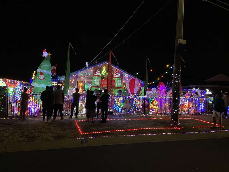 Christmas Lights (1 Wilson Crescent, Hoppers Crossing)