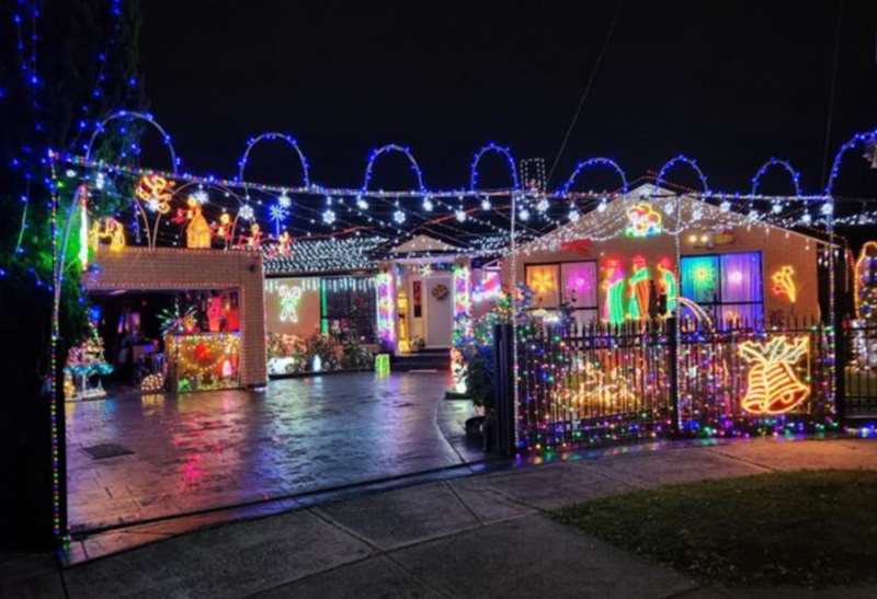 Christmas Lights (4 Yalta Court, Clayton South)