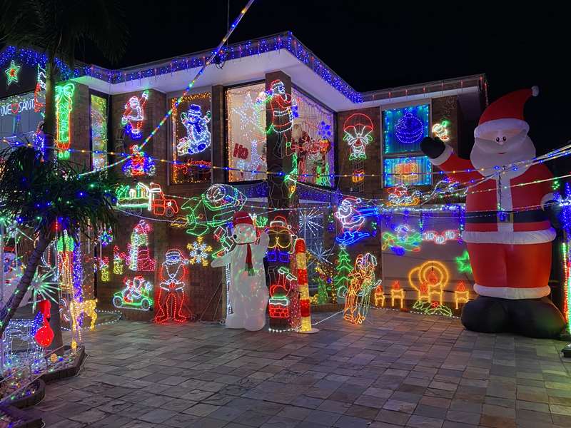 Christmas Lights (59 Viney Street, Clarinda)