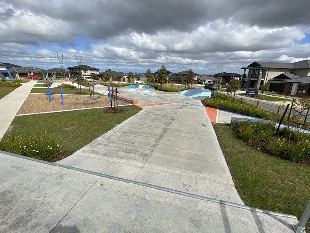 Clyde North Skatepark (Paragon Drive)