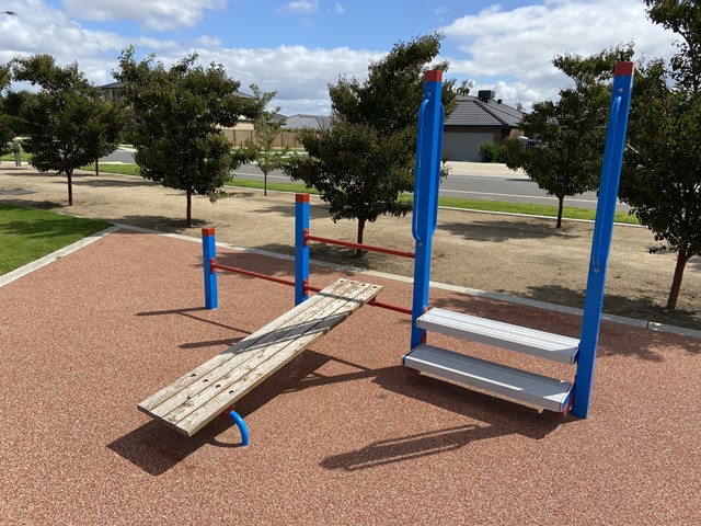 Clydevale Avenue Outdoor Gym (Clyde North)
