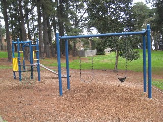 Cobain Court Playground, Ringwood