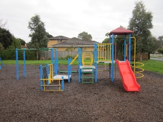 Cornfield Grove Playground, Box Hill South