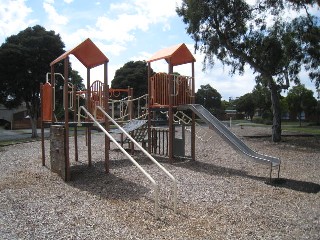 Coventry Crescent Playground, Mill Park