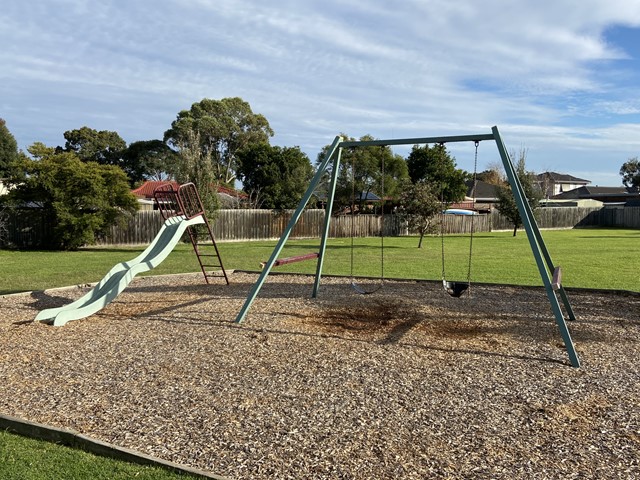 Cullen Court Playground, Patterson Lakes