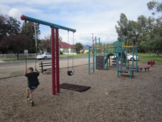 Danson Avenue Playground, Kangaroo Flat