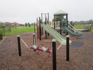 David Collins Drive Playground, Endeavour Hills