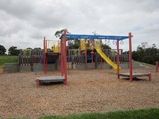 Delacombe Park Playground, Towerhill Road, Frankston South