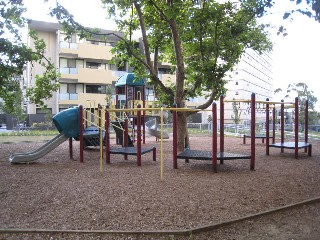 Derby Street Playground, Kensington