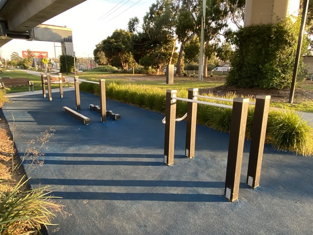 Djerring Trail, Cosy Gum Road Outdoor Gym (Carnegie)