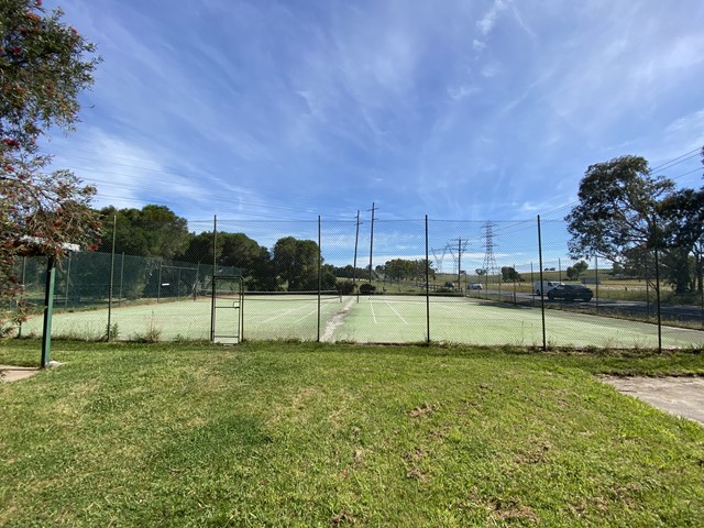 Doreen Recreation Reserve Free Public Tennis Court (Doreen)