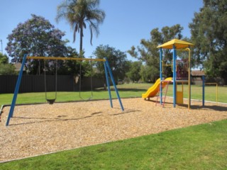 Duncan Coates Reserve Playground, Young Court, Shepparton