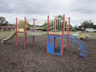 Elinbank Drive Playground, Grovedale