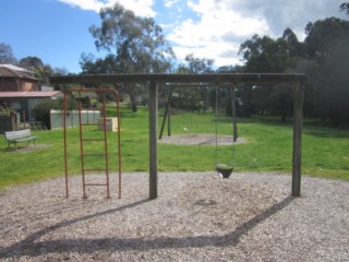Elizabeth Close Playground, Drouin