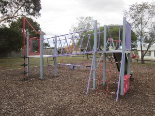 Ellstone Avenue Playground, St Albans Park