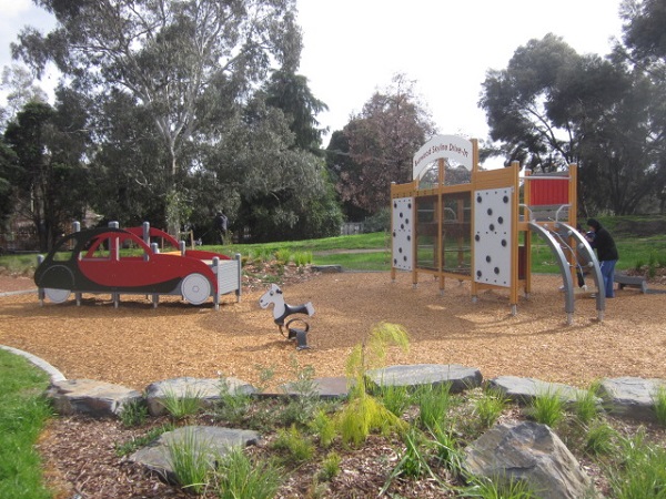 Sinnott Street Burwood Drive-In playground