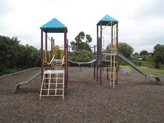 Ester Drive Playground, Mill Park