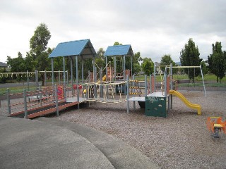 Rollingmill Green Reserve Playground, Eveline Avenue, Maribyrnong
