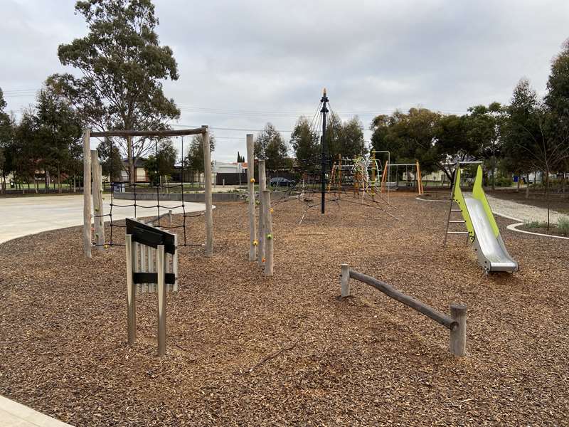 Evergreen Avenue Playground, Albanvale