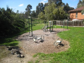 The Glade Reserve Playground, Fairbank Way, Viewbank