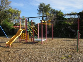 Ferguson Street Playground, Moe