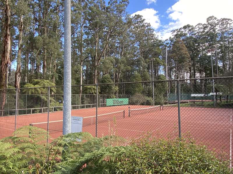 Ferny Creek Tennis Club (Sassafras)