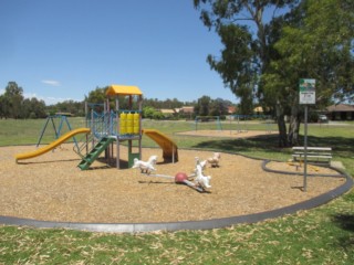 Flinders Park Playground, Batman Avenue, Shepparton