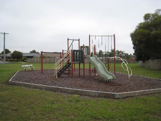 Flower Court Playground, Grovedale
